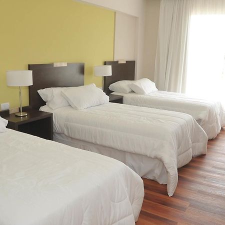 פאסו דה לוס ליברס Hotel Casino Rio Uruguay מראה חיצוני תמונה
