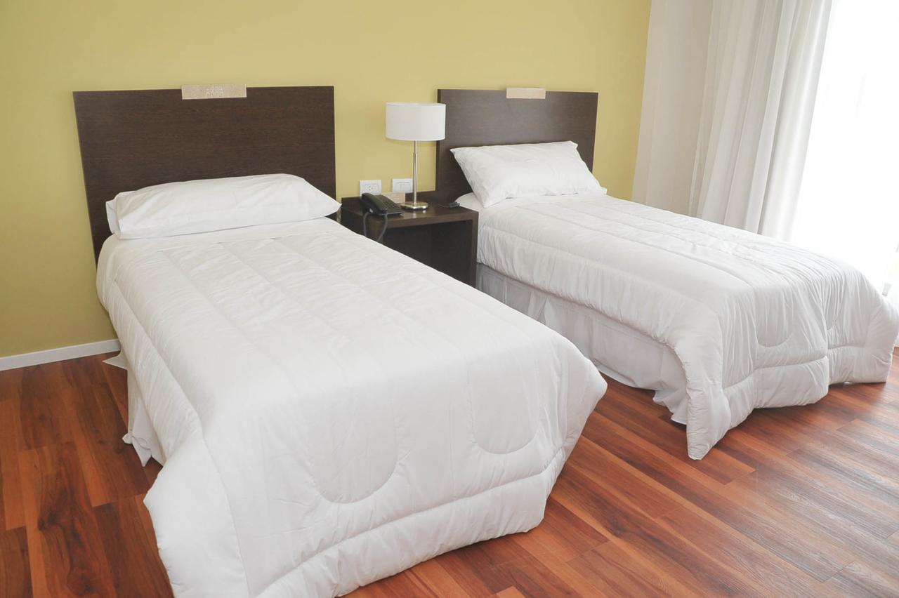 פאסו דה לוס ליברס Hotel Casino Rio Uruguay מראה חיצוני תמונה