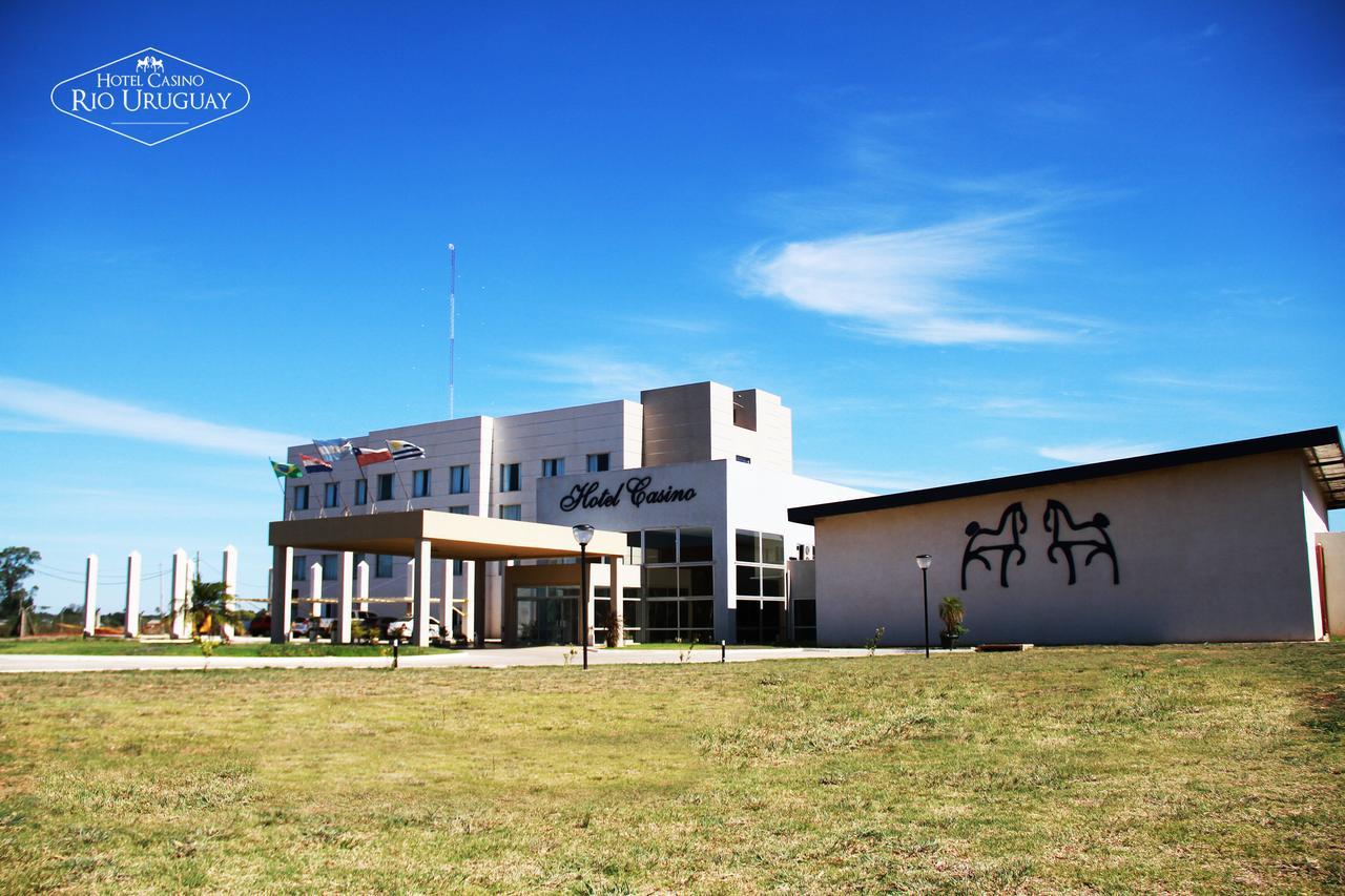 פאסו דה לוס ליברס Hotel Casino Rio Uruguay מראה חיצוני תמונה