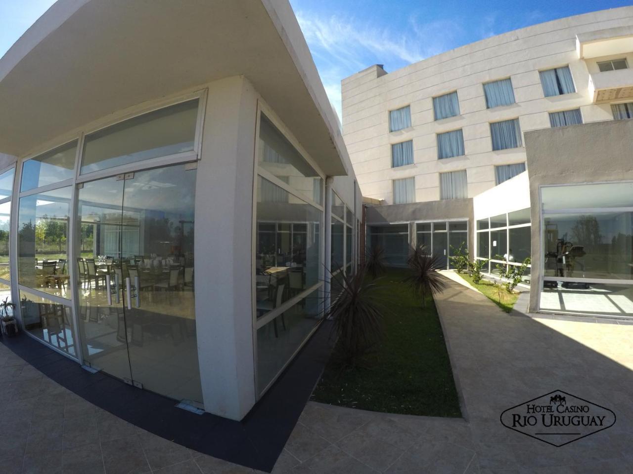 פאסו דה לוס ליברס Hotel Casino Rio Uruguay מראה חיצוני תמונה